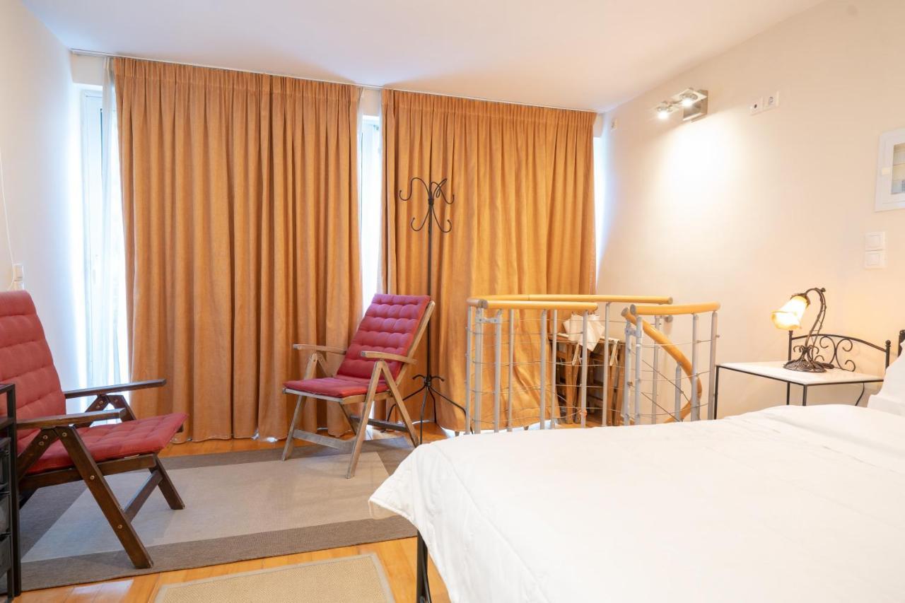 Acropolis Metro St.3 Bedrοοms 6 Persons Maisonette 아테네 외부 사진