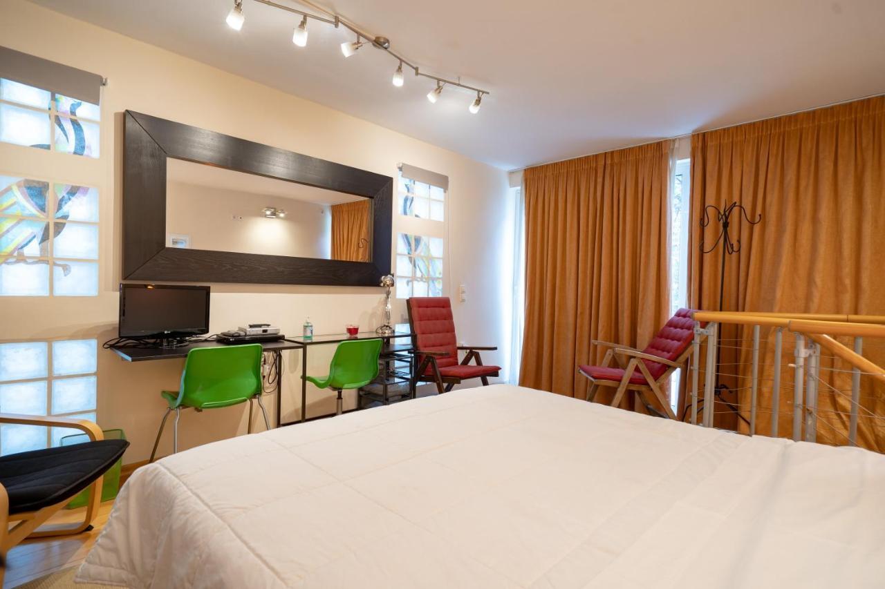 Acropolis Metro St.3 Bedrοοms 6 Persons Maisonette 아테네 외부 사진