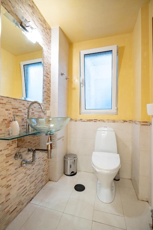 Acropolis Metro St.3 Bedrοοms 6 Persons Maisonette 아테네 외부 사진
