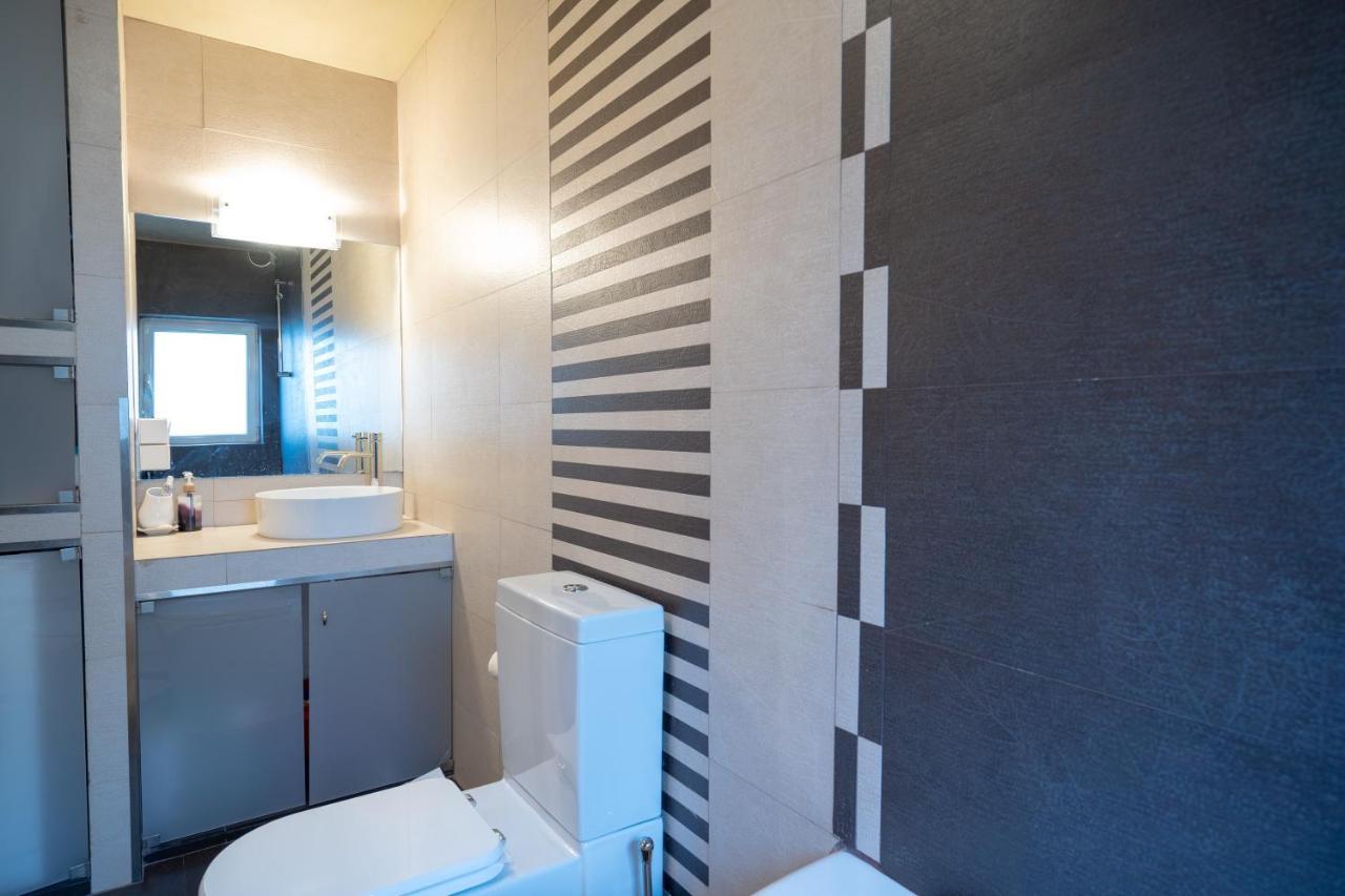 Acropolis Metro St.3 Bedrοοms 6 Persons Maisonette 아테네 외부 사진